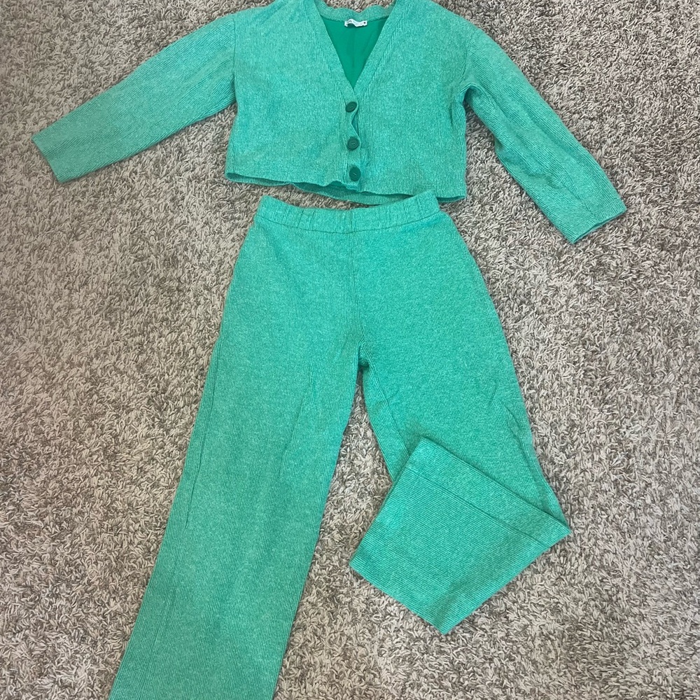 Zara mint green Knit cropped Cardigan and Pants Set